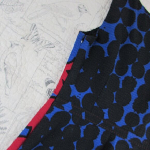 EUC MOSCHINO CHEAP AND CHIC Bold Floral Sleeveless sheath Dress Made Italy US 6 - Picture 12 of 13